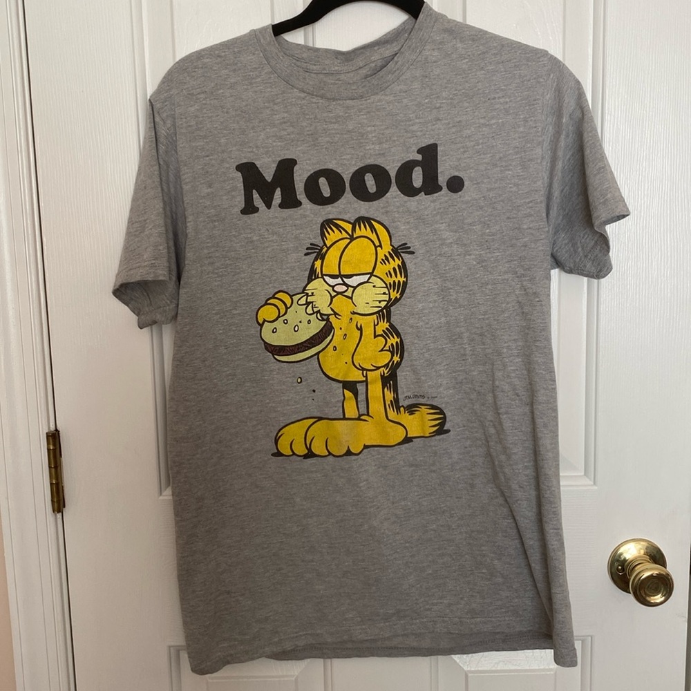 Garfield shirt